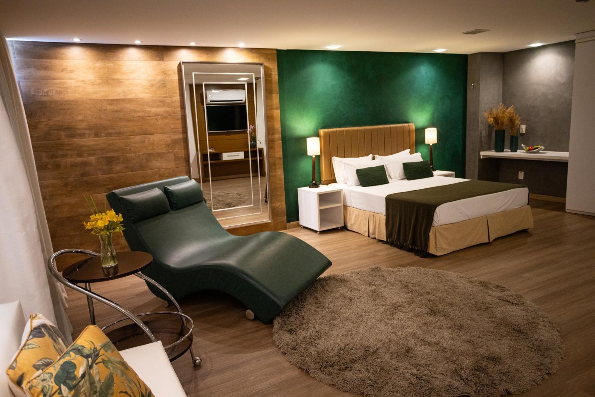 Alfa Hotel Висоза Экстерьер фото